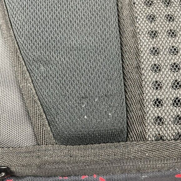 RARE Sprayground Limited Edition Marvel Venom Shark Backpack SOLD OUT Graphic - Picture 13 of 16